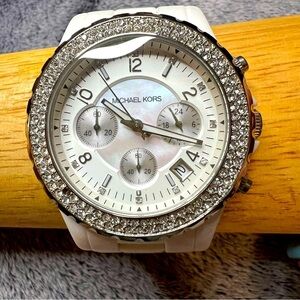 Michael Kors MK-5300 White Ceramic Chronograph Watch